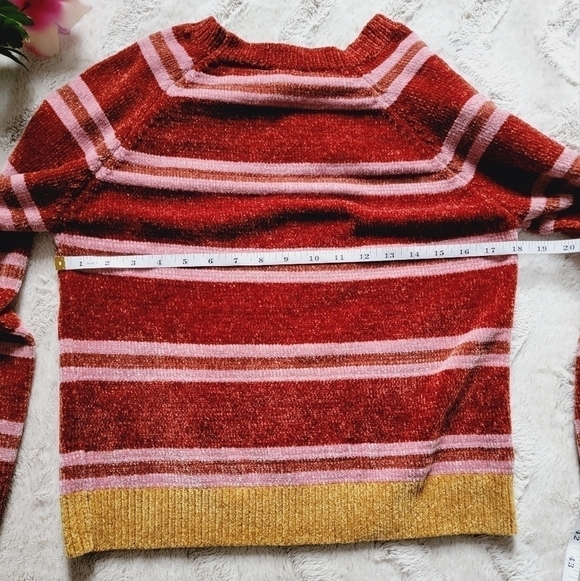 Francescas Alya Lindsay Striped Chenille Soft Fall Red Yellow Hem Sweater Size M - Picture 10 of 12